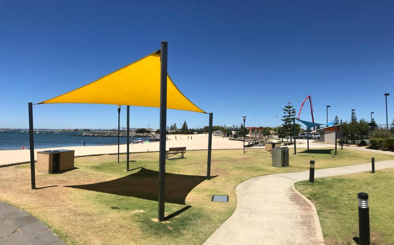 Bunbury Hotel Koombana Bay Buitenkant foto